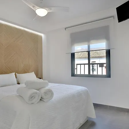 Apartamento Sunshine Vista Al Compás